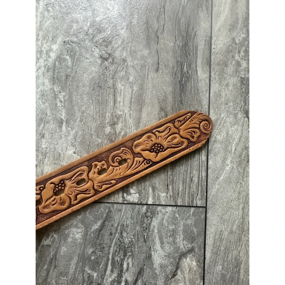 Vintage Chambers Belt Co Youth Size 22 Tooled Leather Western‎ Horse Buckle USA